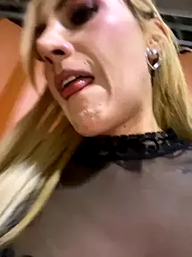 Sasha-Orlova – webcam model profile photo Image 7