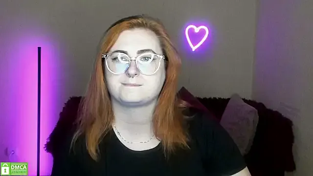 Dolce – webcam model profile photo Image 14