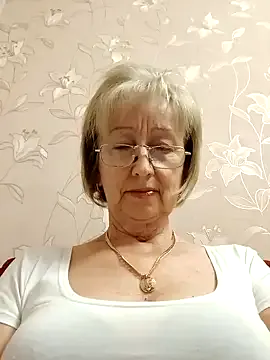 HaleyLyon – webcam model profile photo Image 13