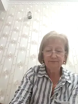 HaleyLyon – webcam model profile photo Image 16