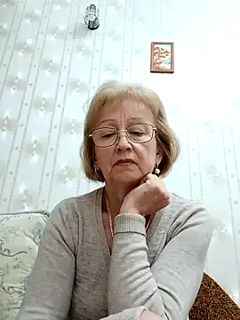 HaleyLyon – webcam model profile photo Image 17