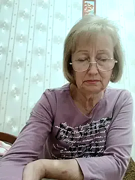 HaleyLyon – webcam model profile photo Image 18