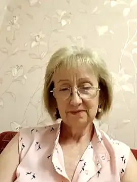 HaleyLyon – webcam model profile photo Image 4