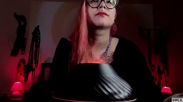 Youlalia – webcam model profile photo Image 3