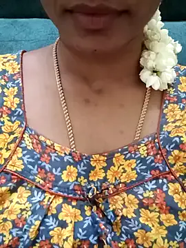 AngerlaMei – webcam model profile photo Image 11