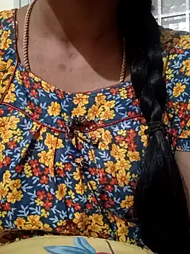 AngerlaMei – webcam model profile photo Image 12