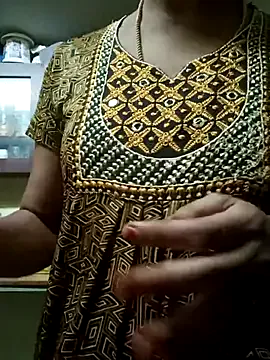 AngerlaMei – webcam model profile photo Image 15