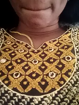 AngerlaMei – webcam model profile photo Image 16