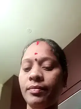 AngerlaMei – webcam model profile photo Image 19