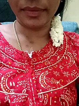 AngerlaMei – webcam model profile photo Image 5