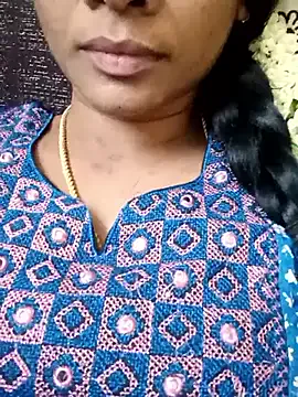 AngerlaMei – webcam model profile photo Image 7