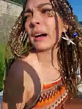 BeatriceVazqueze – webcam model profile photo Image 5