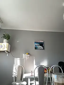 AdeleWood – webcam model profile photo Image 16