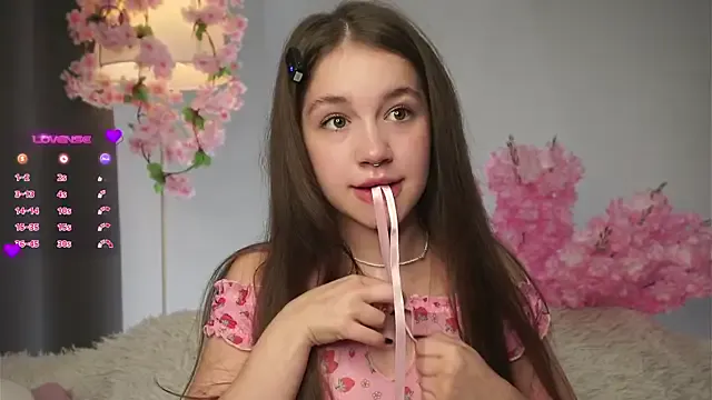 mc-Olivia – webcam model profile photo Image 9