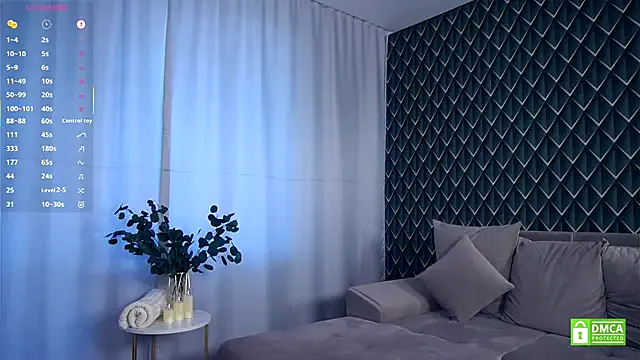 BeautyTriple – webcam model profile photo Image 7