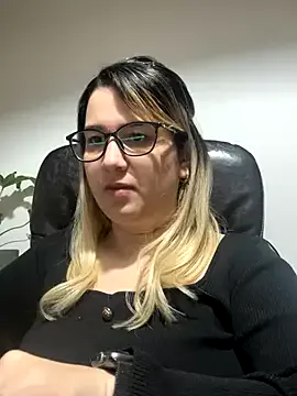 HaleyLyon – webcam model profile photo Image 5