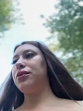 Alirawrz – webcam model profile photo Image 7