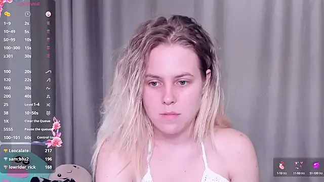 riko_oxo – webcam model profile photo Image 2