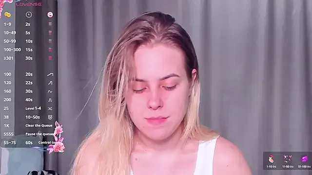 riko_oxo – webcam model profile photo Image 7