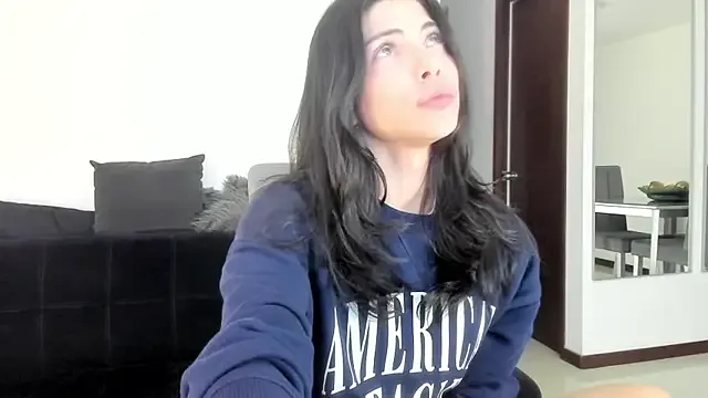 petrouchkaaa_ – webcam model profile photo Image 6