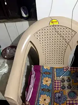 LizBentley – webcam model profile photo Image 5