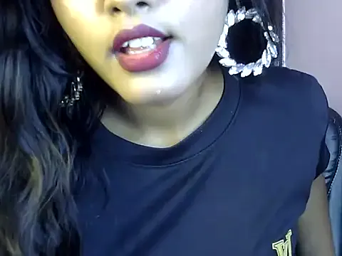 TessaMyst – webcam model profile photo Image 4