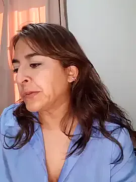 AngelCoco – webcam model profile photo Image 5