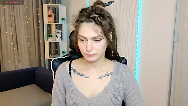 CatalinaDalessio – webcam model profile photo Image 14