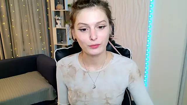 CatalinaDalessio – webcam model profile photo Image 7