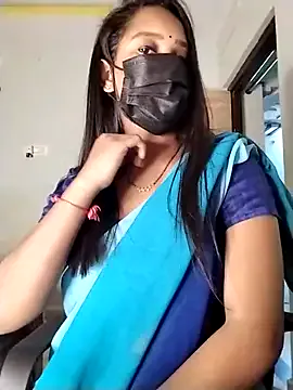 AishaHart – webcam model profile photo Image 13