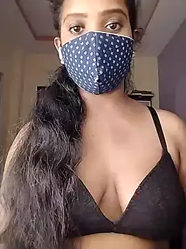 AishaHart – webcam model profile photo Image 8