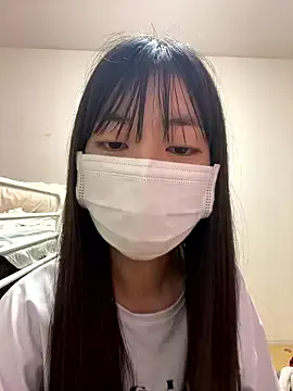 AllaRoberts – webcam model profile photo Image 16