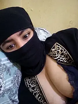 TessaMyst – webcam model profile photo Image 12