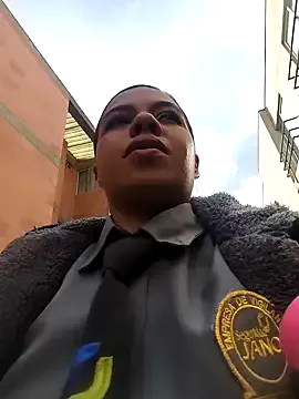 NickiLike – webcam model profile photo Image 18