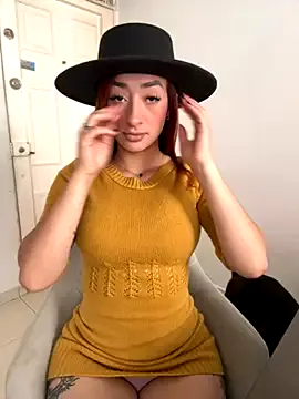 IvyHarpers – webcam model profile photo Image 18