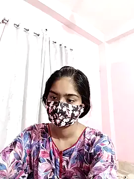 TessaMyst – webcam model profile photo Image 3