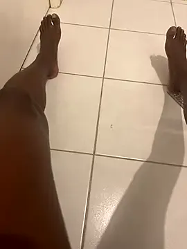 Youlalia – webcam model profile photo Image 18