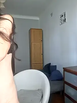 serena_willow – webcam model profile photo Image 12