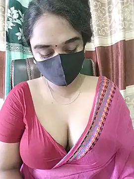 Scarlett – webcam model profile photo Image 13