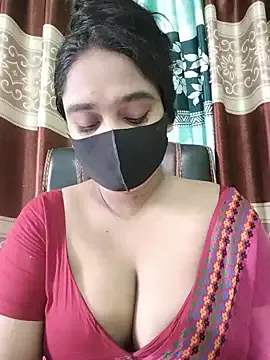 Scarlett – webcam model profile photo Image 7