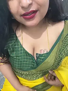 IvyStuart – webcam model profile photo Image 13