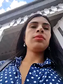 DelinaRose – webcam model profile photo Image 12