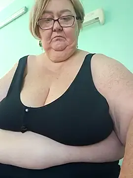 AngelCoco – webcam model profile photo Image 18