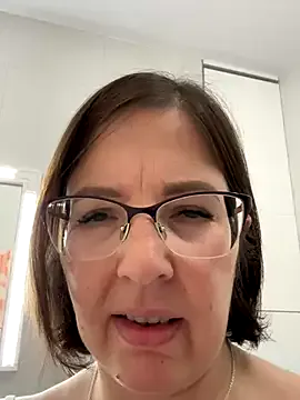 AngelinaKors – webcam model profile photo Image 11