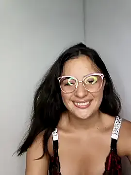 LizBentley – webcam model profile photo Image 6