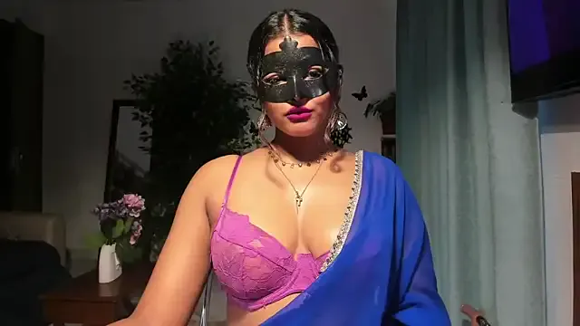 Sundy-Rose – webcam model profile photo Image 15