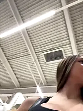 PollyElfi – webcam model profile photo Image 7