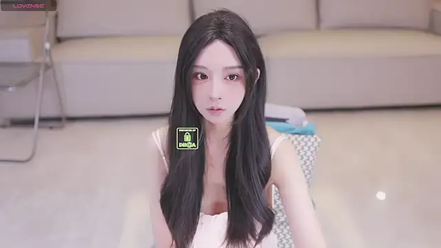 TianaFlower – webcam model profile photo Image 13