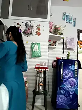 Anita – webcam model profile photo Image 16