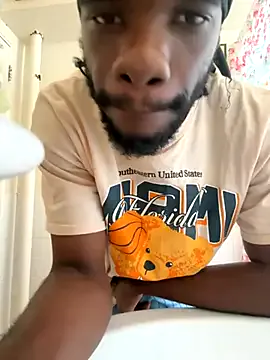 MarisaKarter – webcam model profile photo Image 8